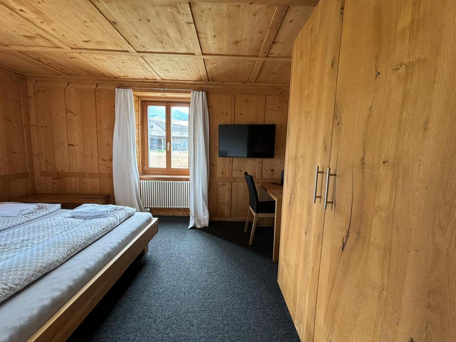 Landgasthof Zum Glenner Ilanz/Glion Buitenkant foto