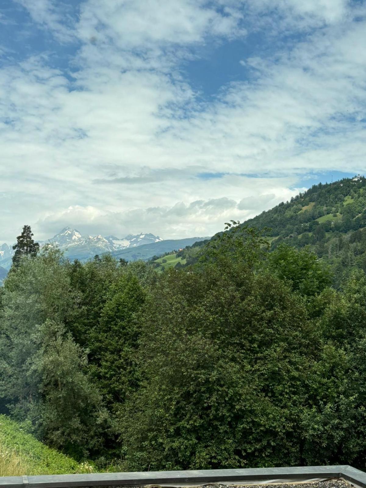Landgasthof Zum Glenner Ilanz/Glion Buitenkant foto